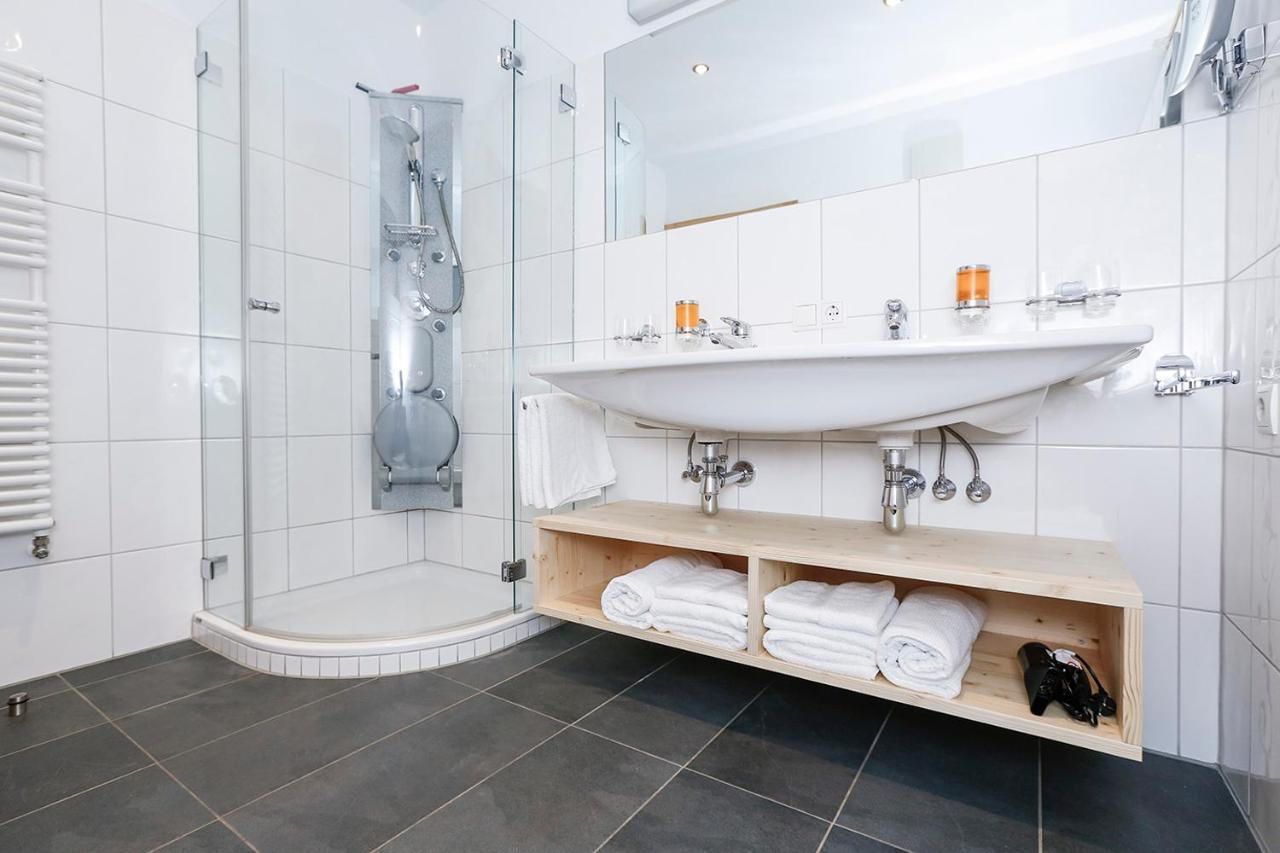 Chalet Christl Panorama Appartements 쉬룬즈 외부 사진